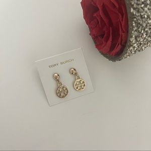 Tory Burch Dangling Gold Tone Earrings New!